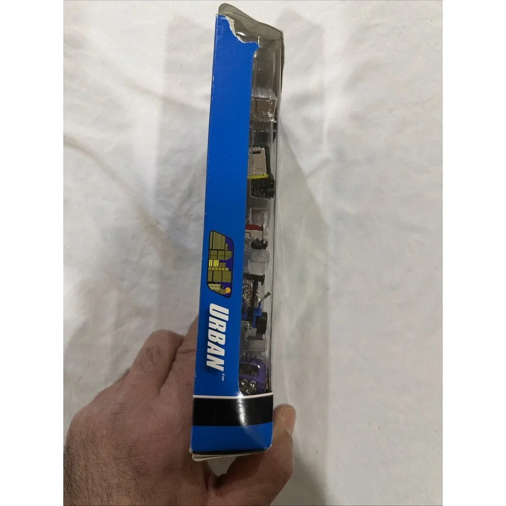 VINTAGE 2006 HOT WHEELS 